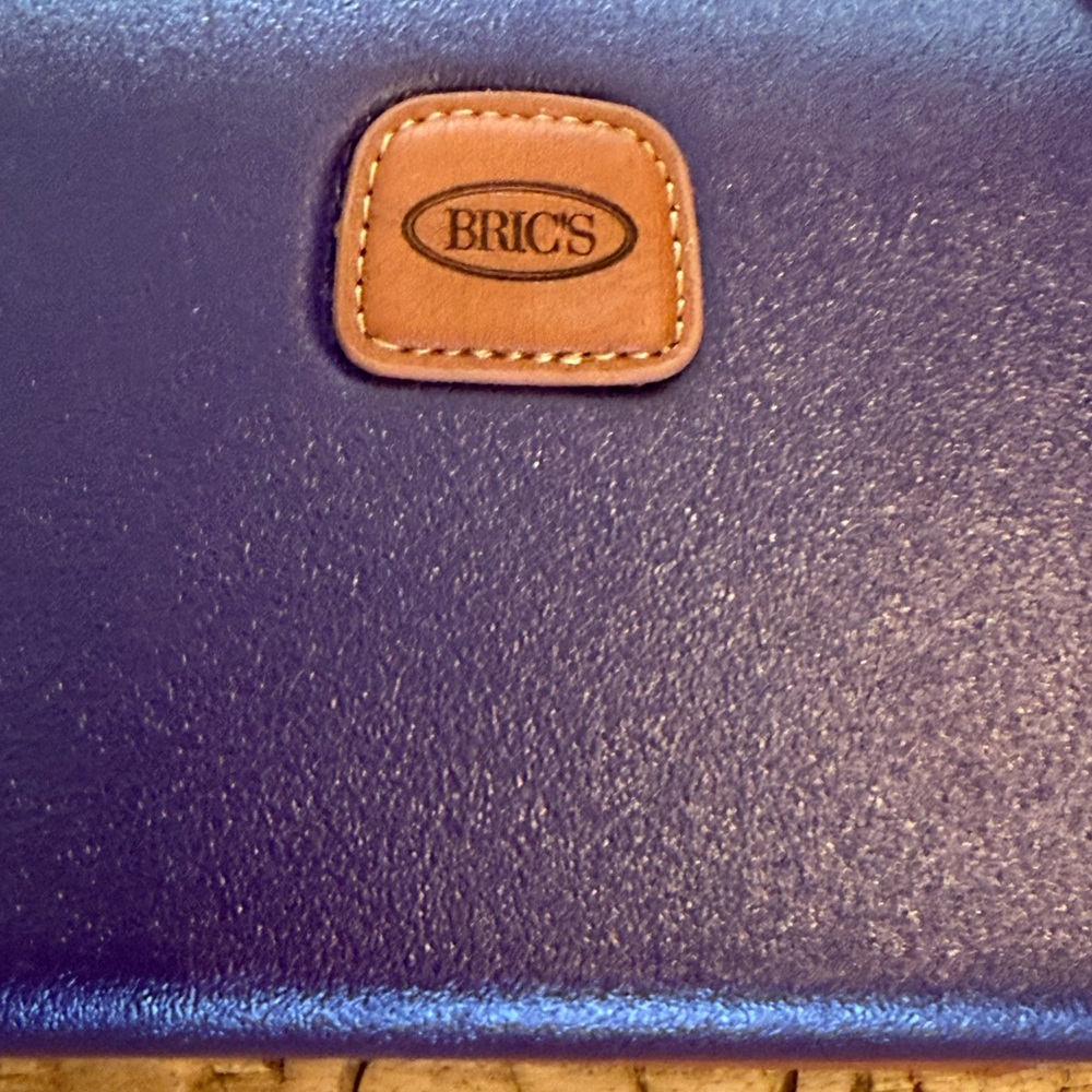 Bric's Hardshell Toiletry Case - image 6